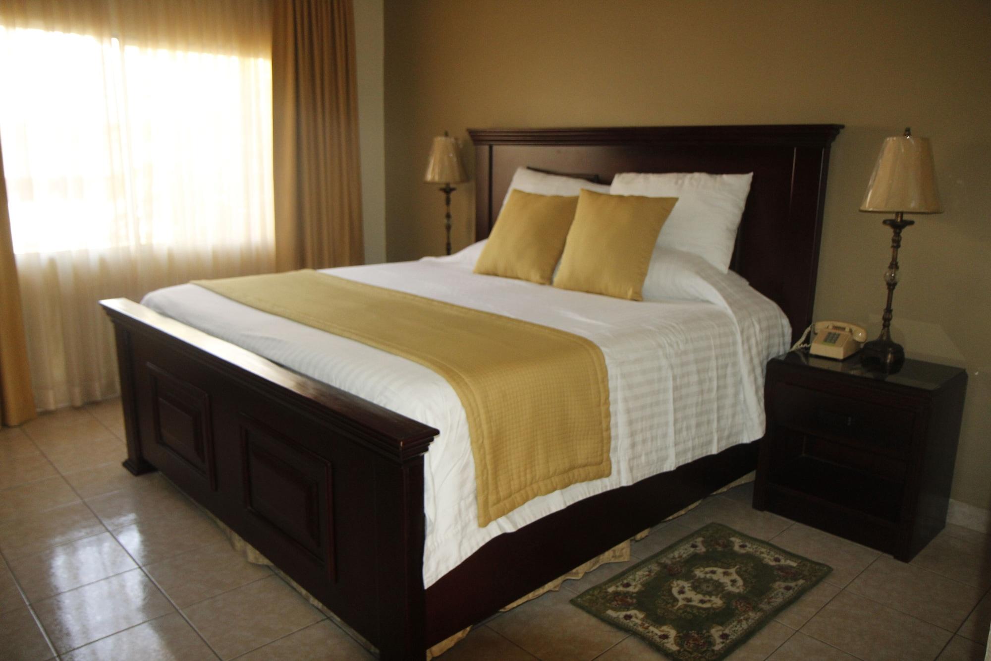 Hotel La Quinta La Ceiba Zewnętrze zdjęcie