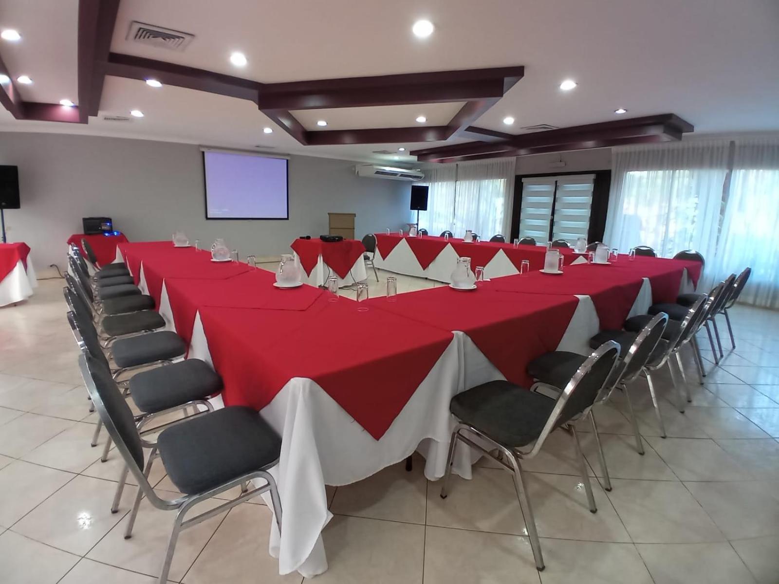 Hotel La Quinta La Ceiba Zewnętrze zdjęcie